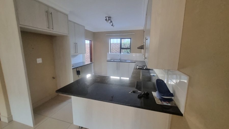 3 Bedroom Property for Sale in Heuwelsig Free State
